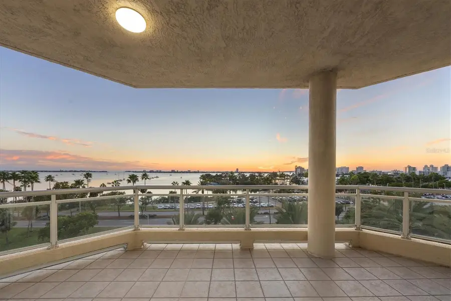 340 S Palm Avenue #32, Sarasota, FL 34236 - Image #3