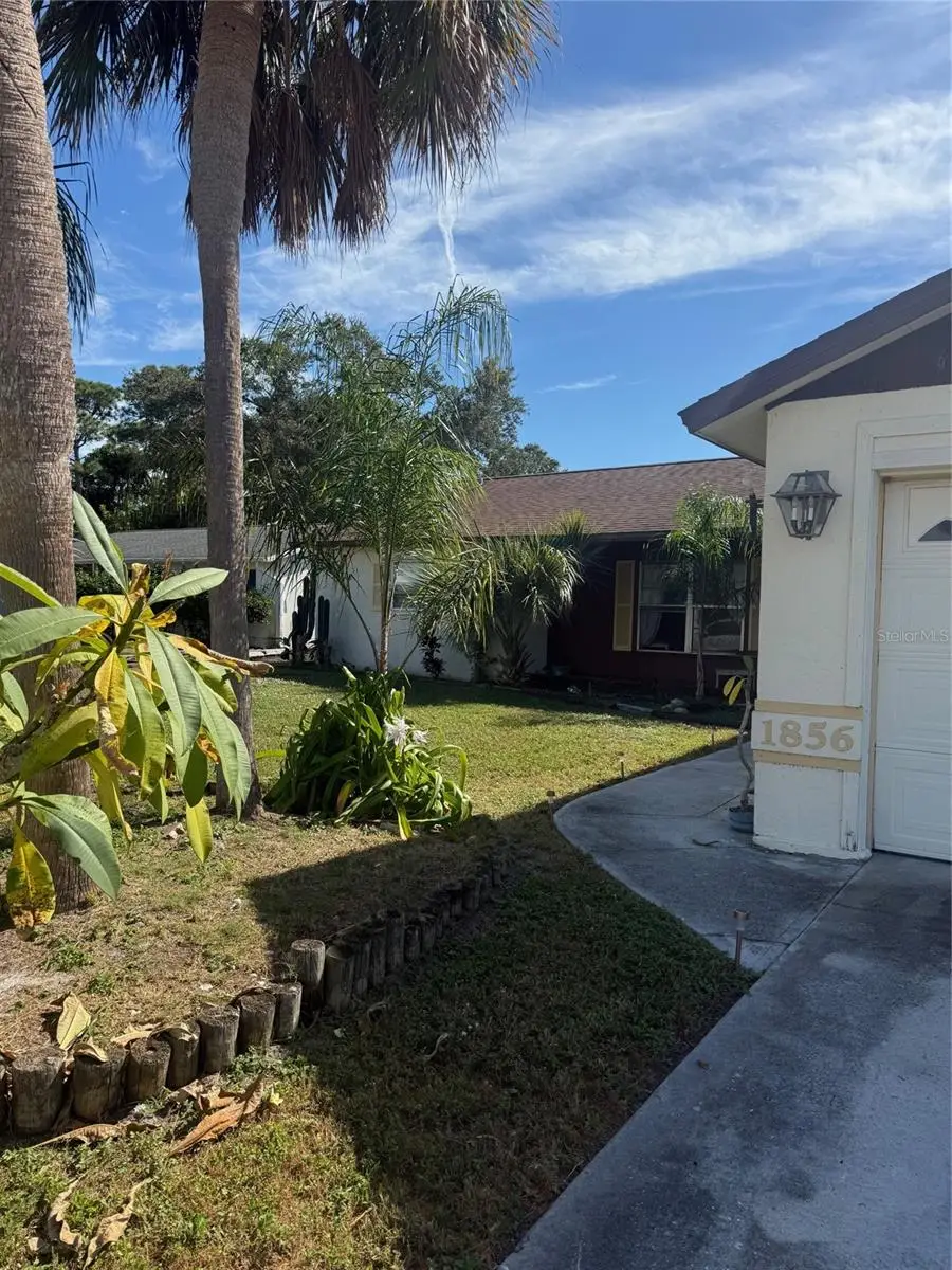 1856 Mova Street, Sarasota, FL 34231 - Image #2