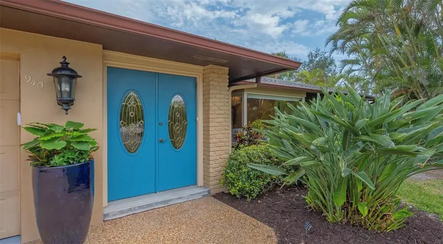 940 Siesta Key Place, Sarasota, FL 34242 - Image #2