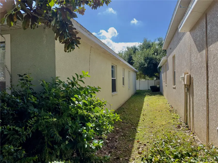 403 Thicket Crest Road, Seffner, FL 33584 - Image #2