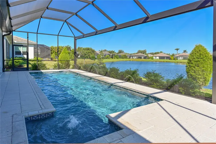 8013 Clearwater Court, Sarasota, FL 34241 - Image #3