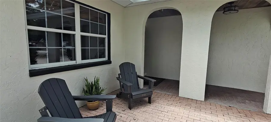 1016 Rhodes Avenue, Sarasota, FL 34237 - Image #3