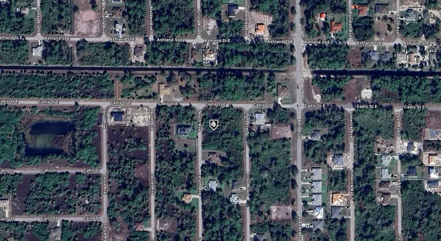 307 Leruth Avenue, Lehigh Acres, FL 33974 - Image #2