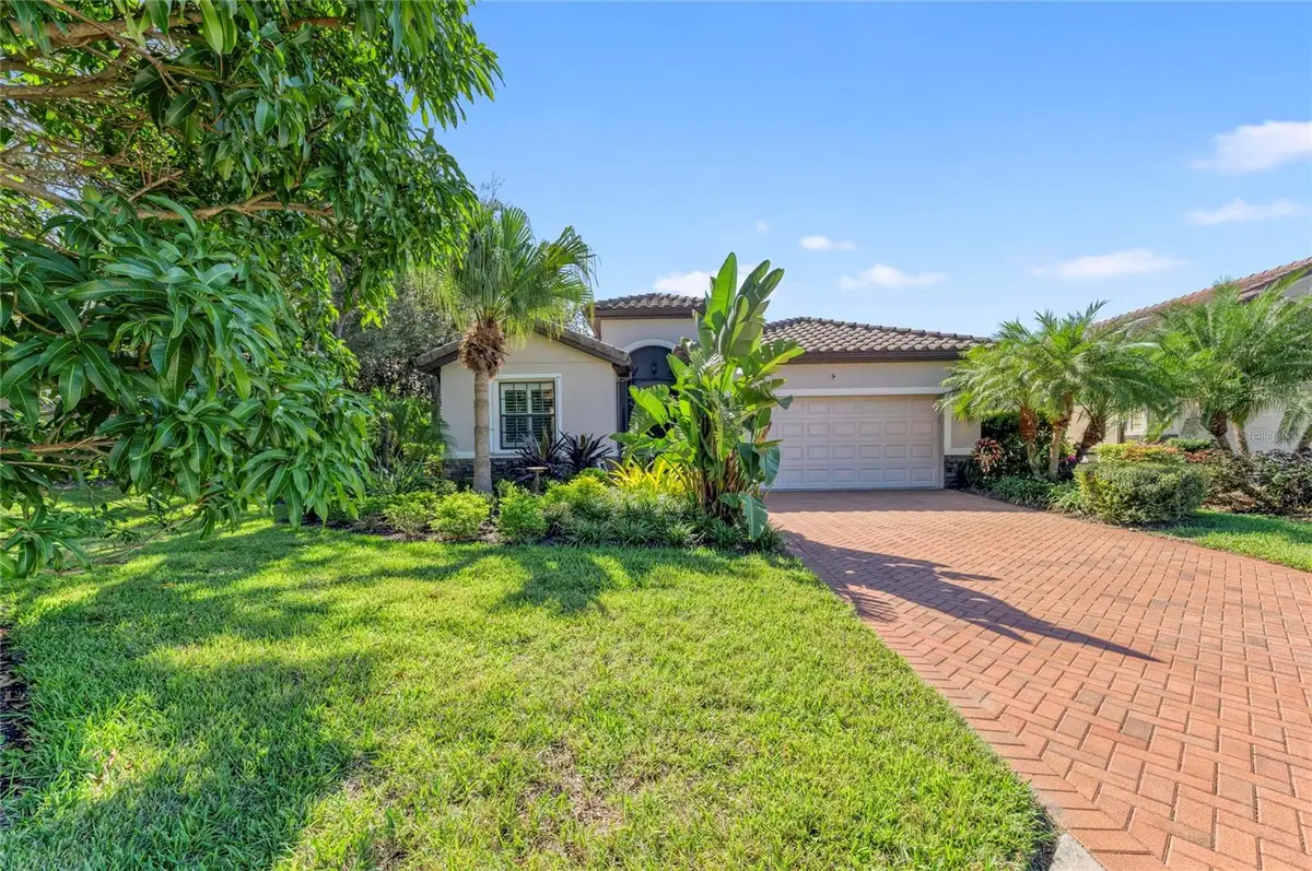 3624 81st Place E, Sarasota, FL 34243 - Image #1