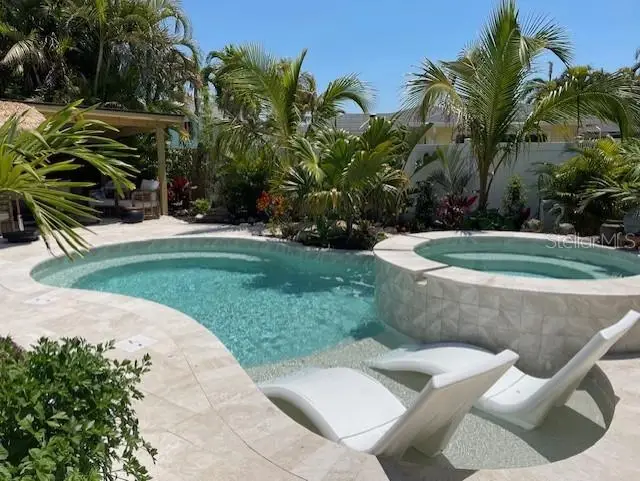 730 Fox Street, Longboat Key, FL 34228 - Image #2