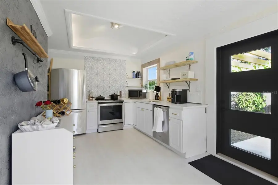 2826 Marlette Street, Sarasota, FL 34231 - Image #3