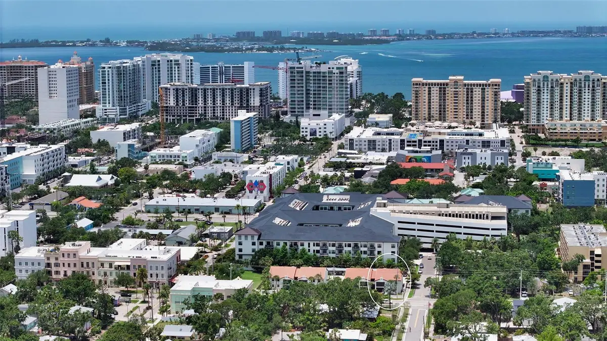 631 N Orange Avenue #208, Sarasota, FL 34236 - Image #1