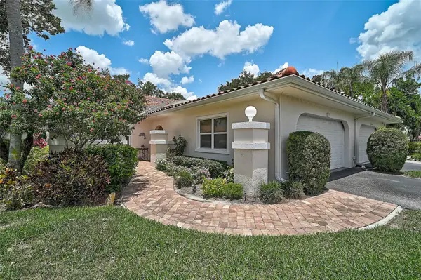 7341 Golf Pointe Circle, SARASOTA, FL 34243