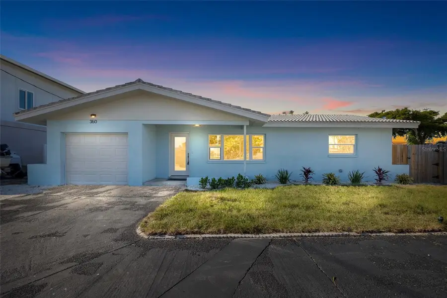 360 145th Avenue E, Madeira Beach, FL 33708 - Image #2