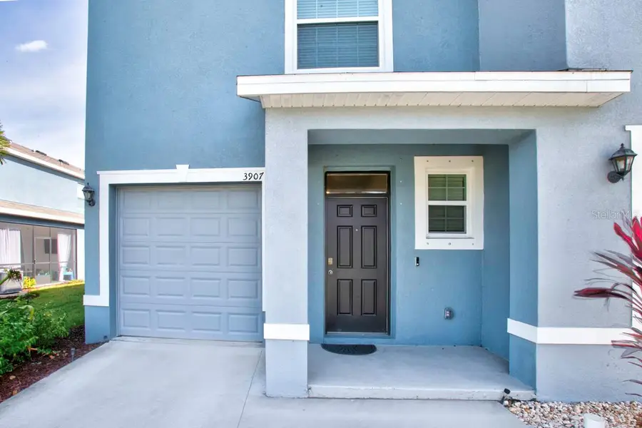 3907 Goldheart Boulevard, Bradenton, FL 34208 - Image #2