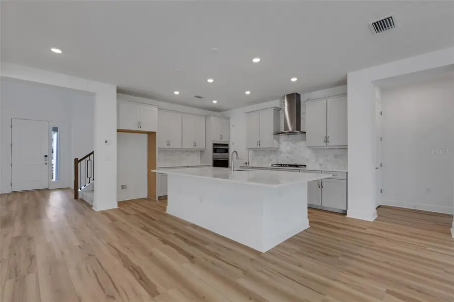 7578 Seahawk Avenue, Sarasota, FL 34241 - Image #3