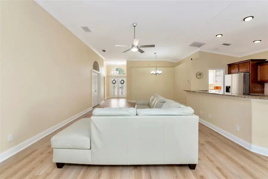 8408 Whispering Woods Court, Lakewood Ranch, FL 34202 - Image #3