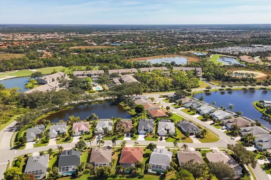 8945 Olde Hickory Avenue, Sarasota, FL 34238 - Image #2