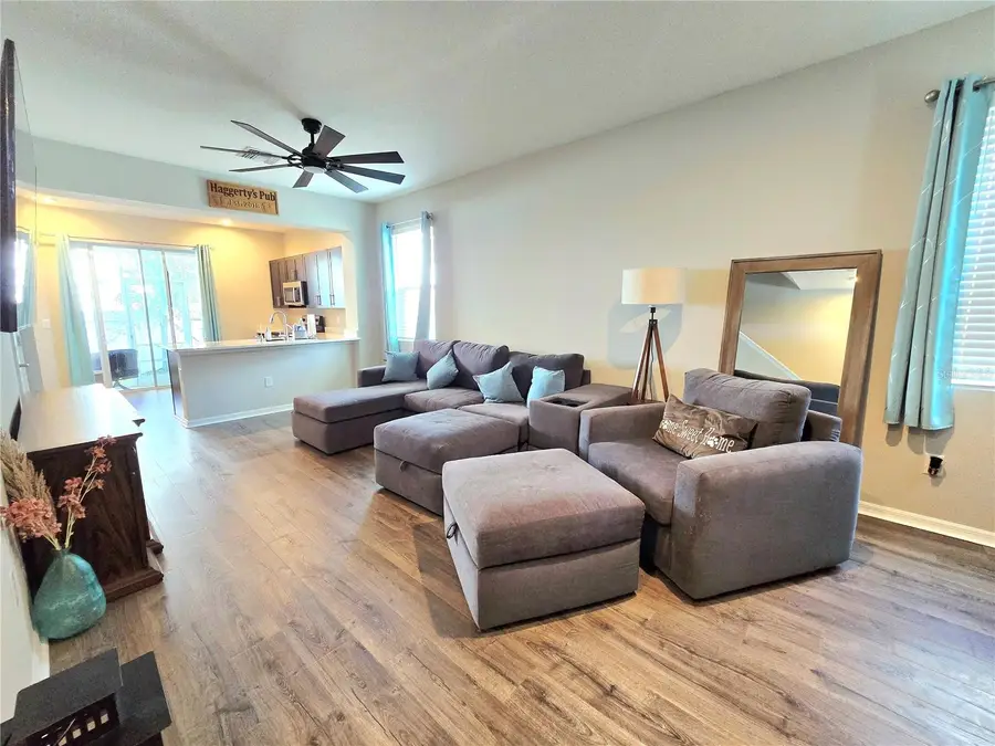 6334 Fairmont Lane, Palmetto, FL 34221 - Image #3