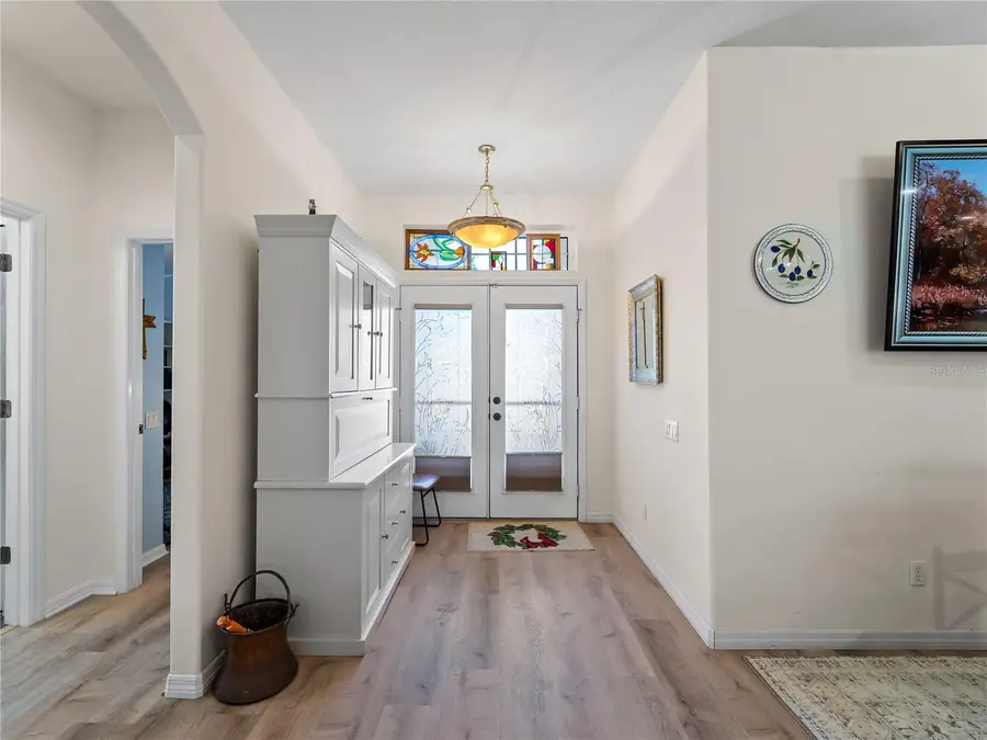 8419 Whispering Woods Court, Lakewood Ranch, FL 34202 - Image #3