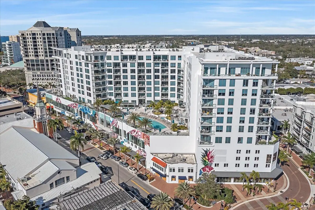 111 S Pineapple Avenue #816, Sarasota, FL 34236 - Image #1