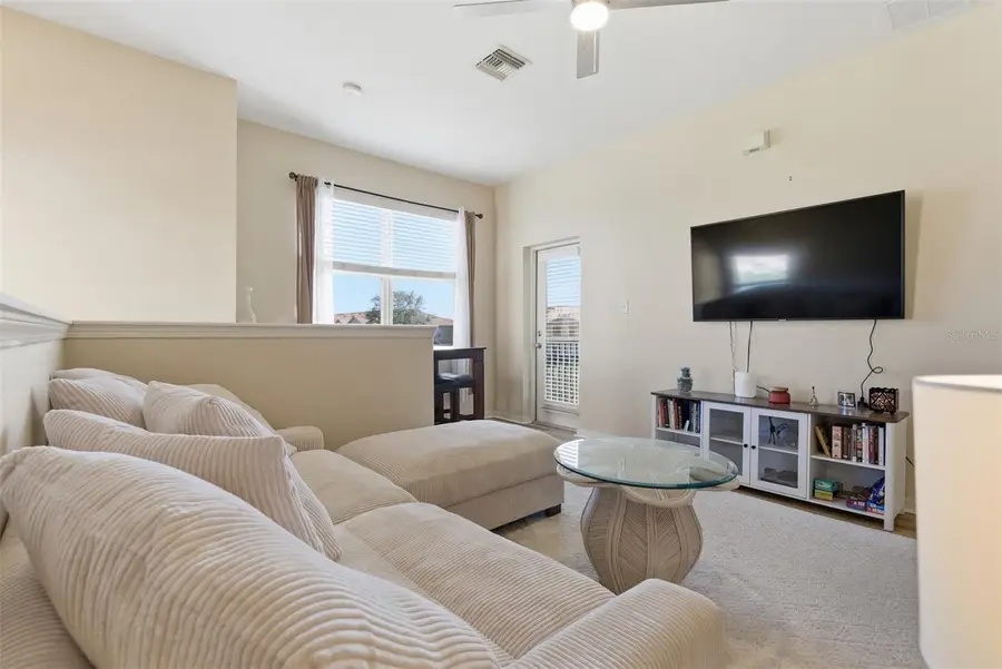 3778 Parkridge Circle #23-201, Sarasota, FL 34243 - Image #2