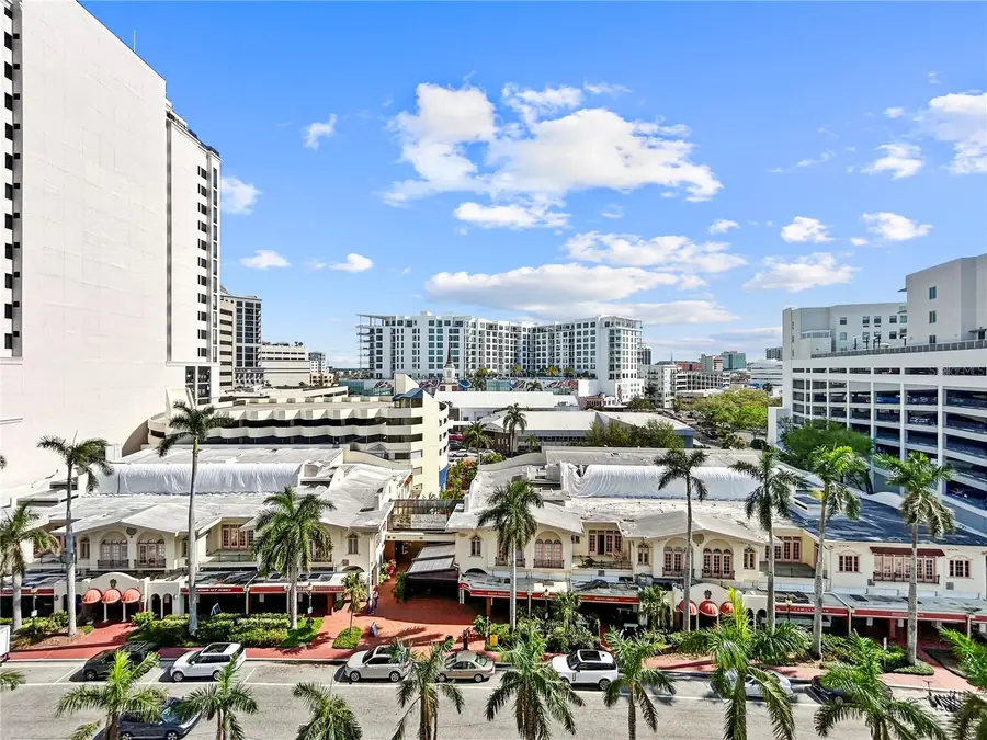 101 S Gulfstream Ave #9C, Sarasota, FL 34236 - Image #3