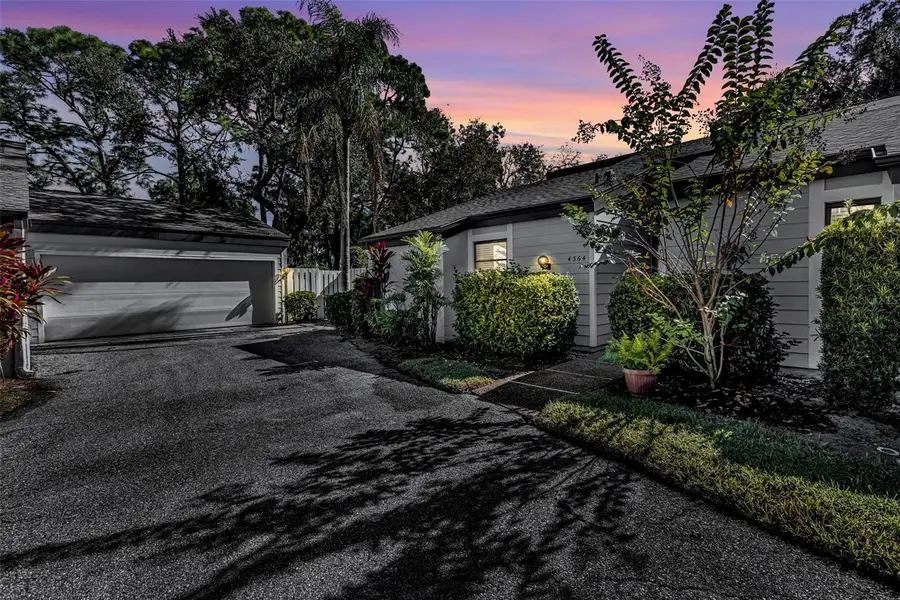 4364 Woodmans Chart #142, Sarasota, FL 34235 - Image #2