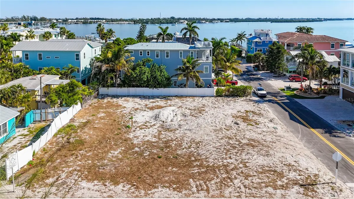 403 Gulf Drive S, Bradenton Beach, FL 34217 - Image #1