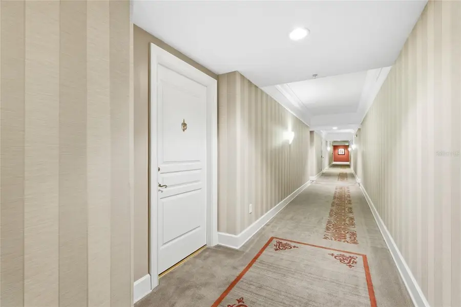 750 N Tamiami Trail #1007, Sarasota, FL 34236 - Image #2