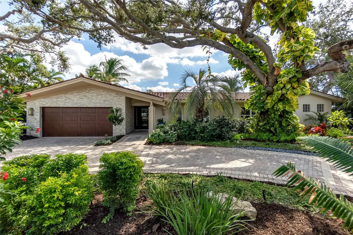 518 Venice Lane, Sarasota, FL 34242 - Image #1