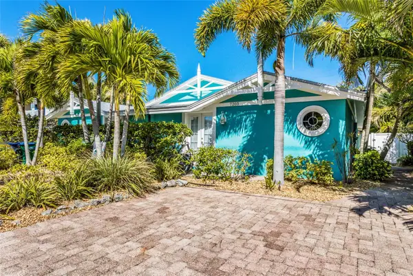 7203 Gulf Drive, BRADENTON BEACH, FL 34217