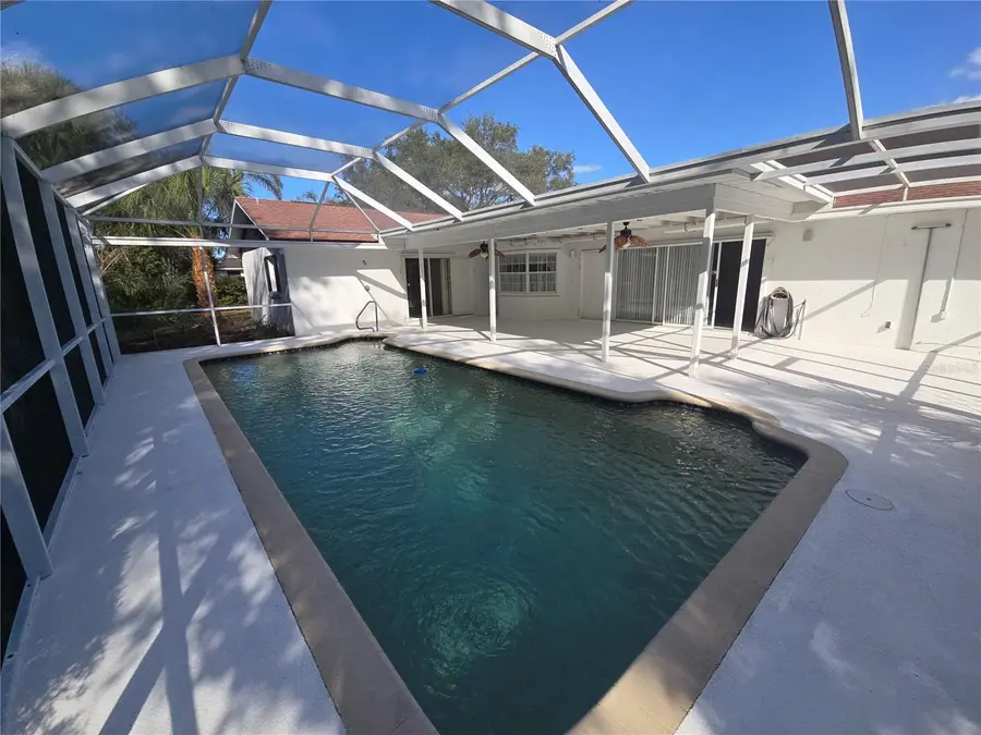 1008 Cimarron Cir, Bradenton, FL 34209 - Image #2