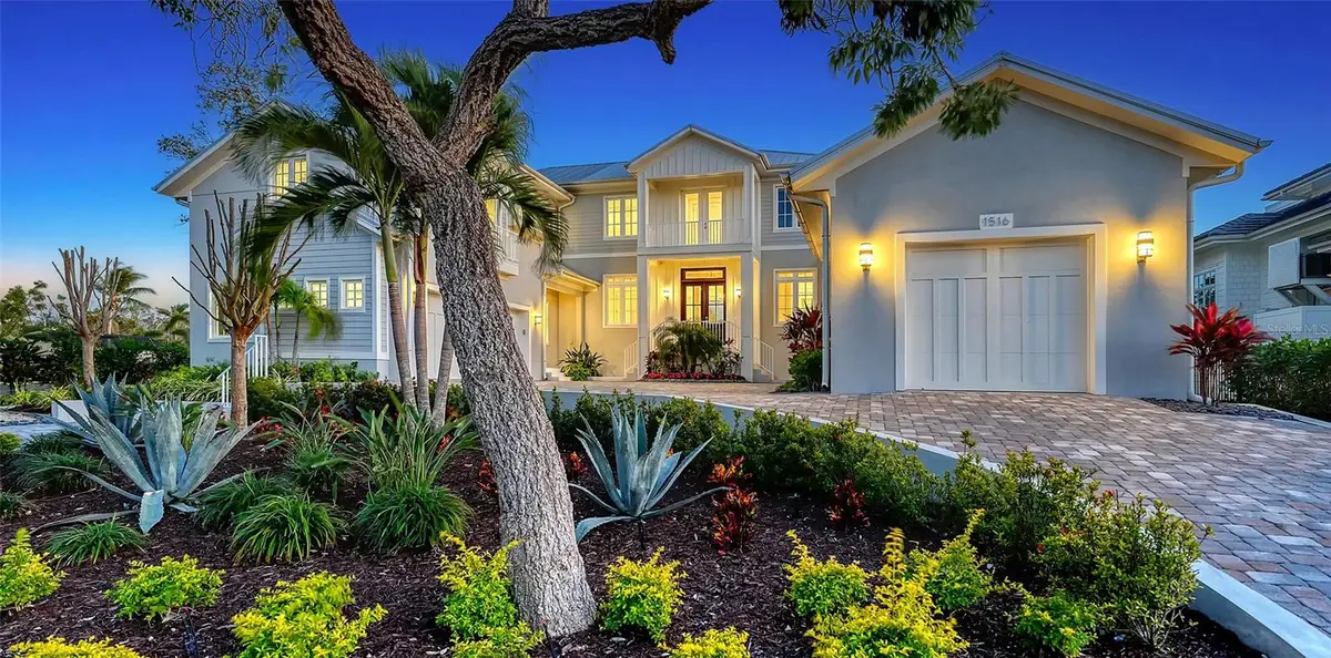 1516 Sandpiper Lane, Sarasota, FL 34239 - Image #1