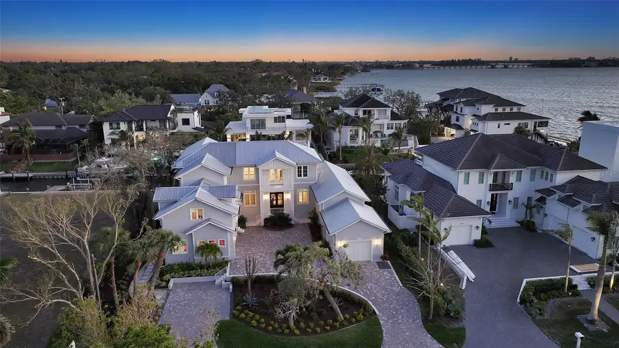 1516 Sandpiper Lane, Sarasota, FL 34239 - Image #2