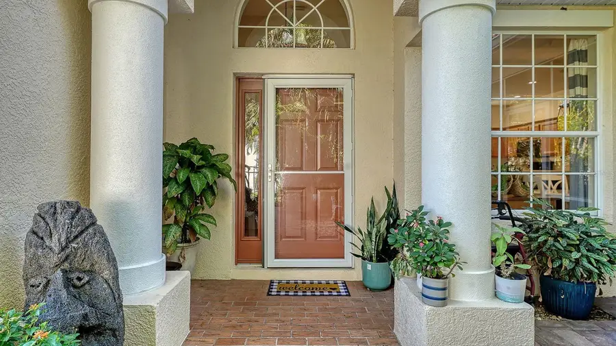 7810 33rd Street E, Sarasota, FL 34243 - Image #3