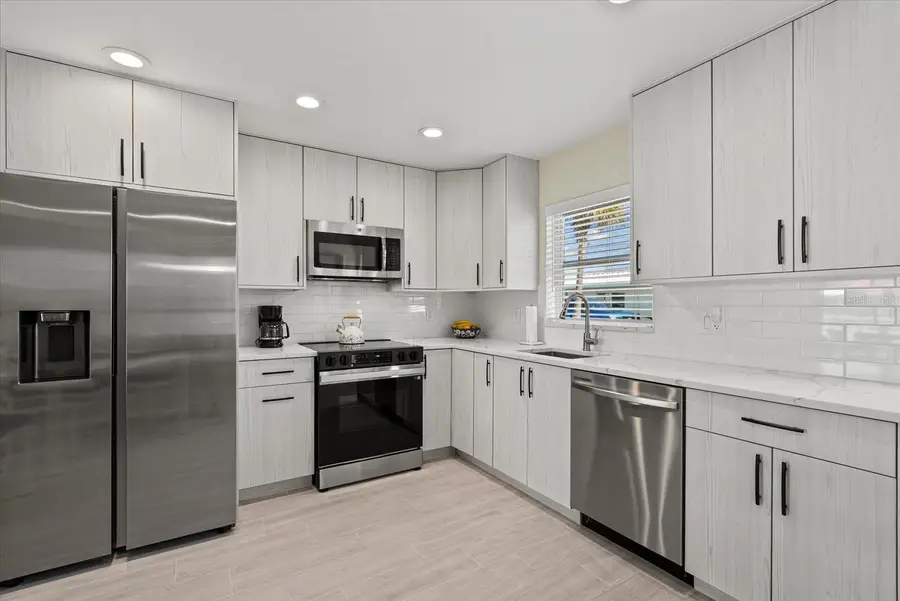 5830 Midnight Pass Road #63, Sarasota, FL 34242 - Image #3