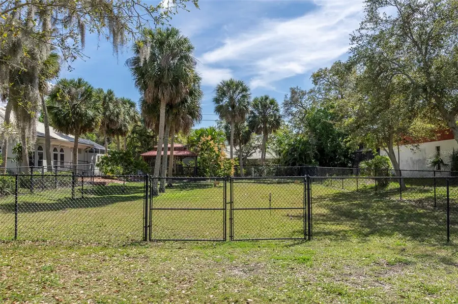 Fiesta Drive, Sarasota, FL 34231 - Image #2