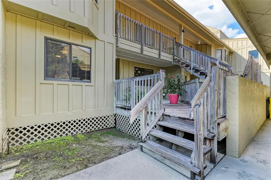 5341 Lake Arrowhead Trail #11, Sarasota, FL 34231 - Image #2