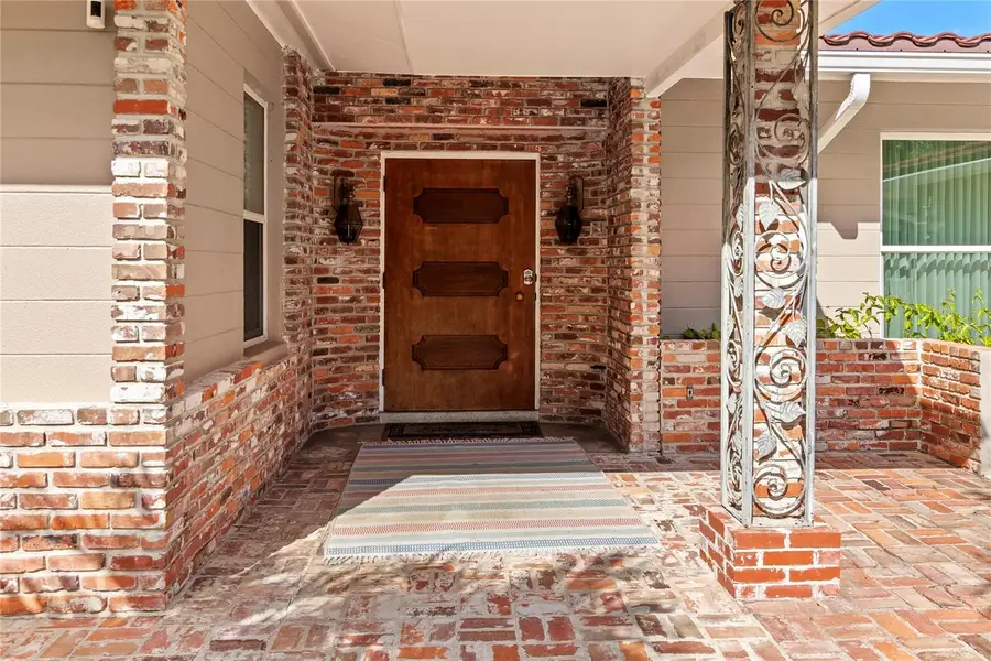 2605 Desoto Road, Sarasota, FL 34234 - Image #3