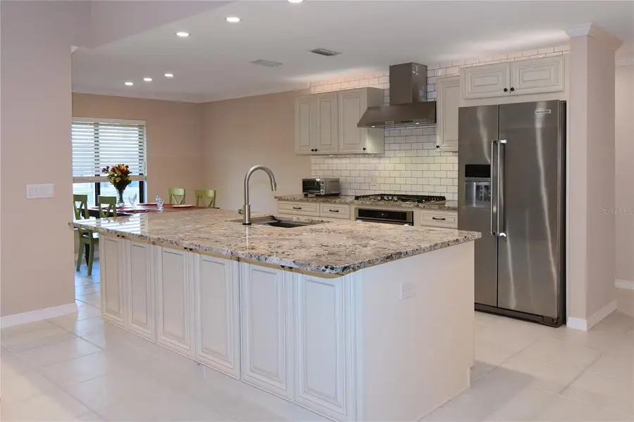 147 Shady Pine Lane, Nokomis, FL 34275 - Image #2