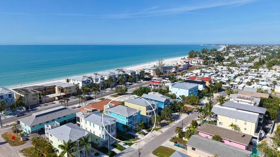 2506 Avenue C Avenue #B, Bradenton Beach, FL 34217 - Image #2