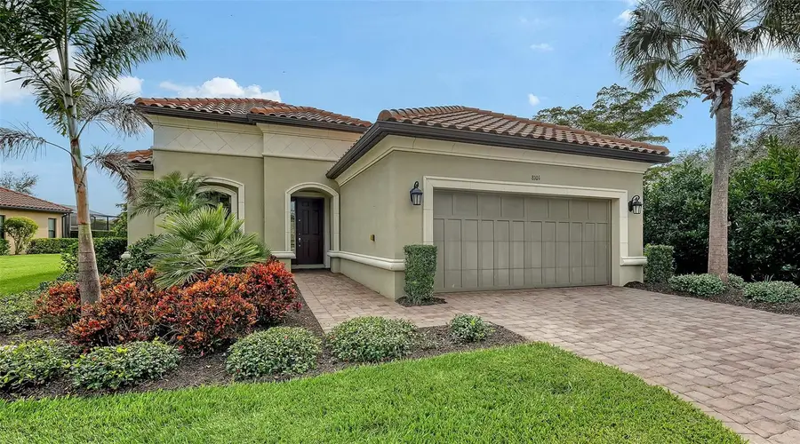 8101 Gabanna Drive, Sarasota, FL 34231 - Image #3