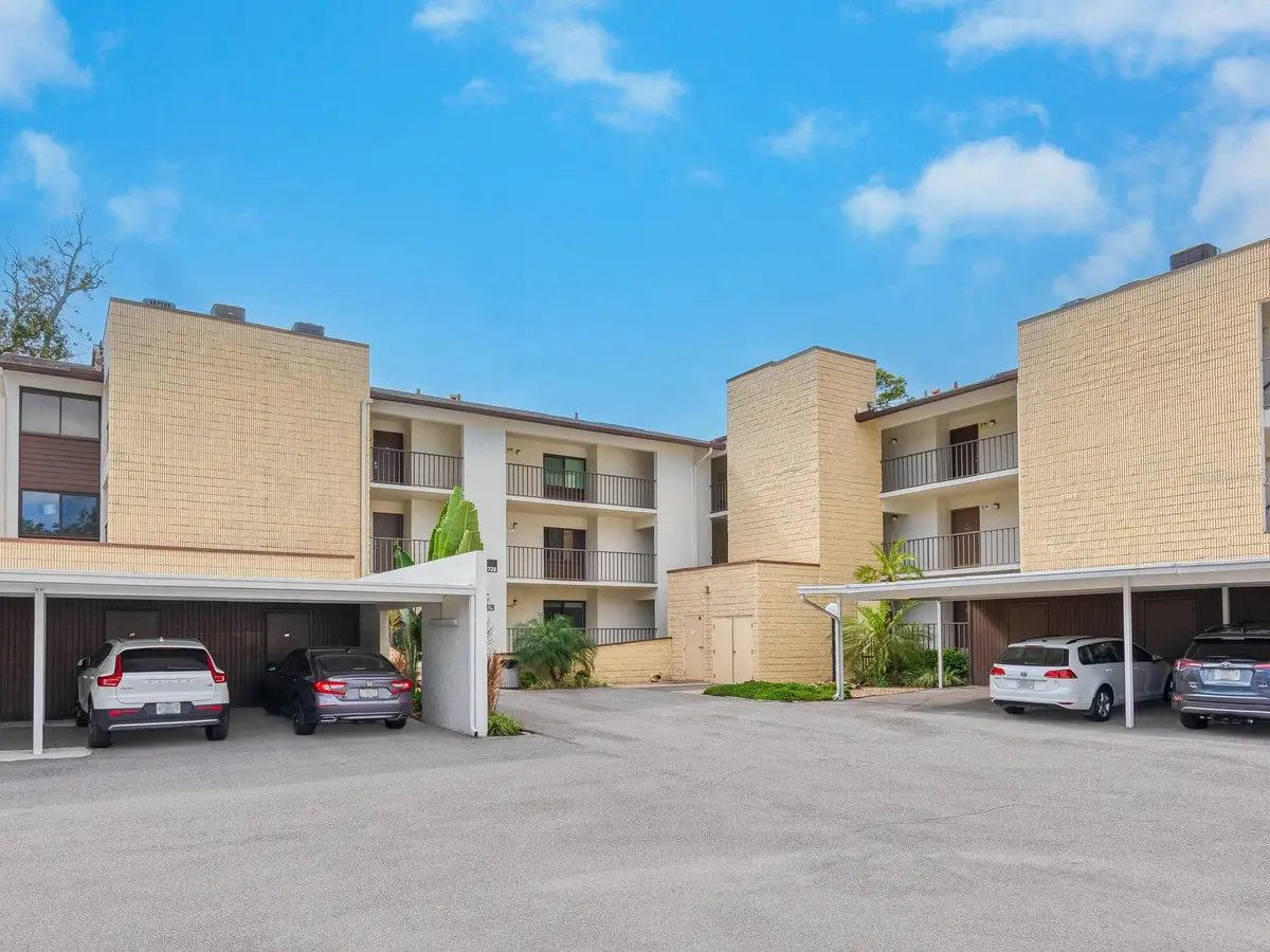 2714 Orchid Oaks Drive #101, Sarasota, FL 34239 - Image #1