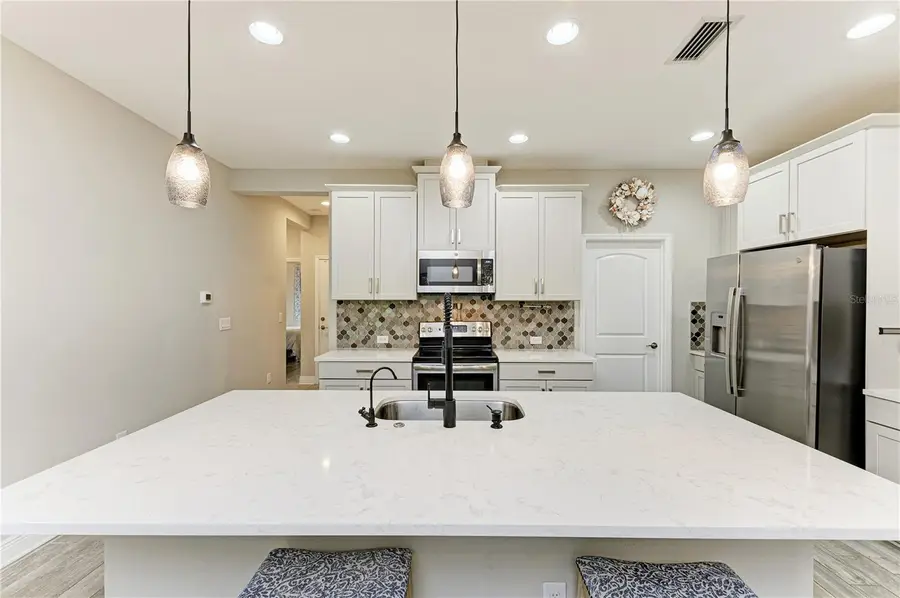 5961 Amberly Drive, Bradenton, FL 34208 - Image #3