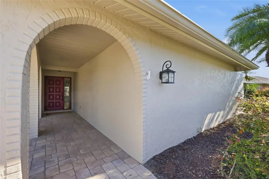 3660 Kingston Boulevard, Sarasota, FL 34238 - Image #3