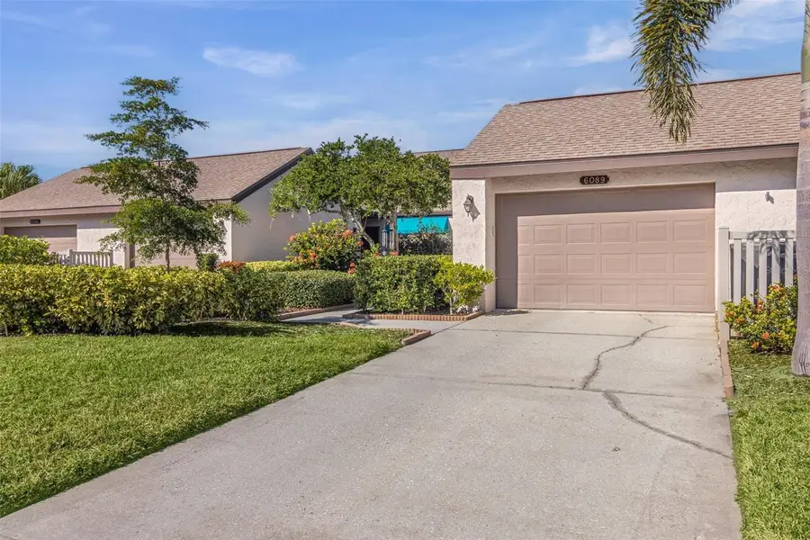 6089 Clubside Drive #00, Sarasota, FL 34243 - Image #2