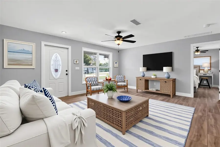 8607 Chatham Street, Fort Myers, FL 33907 - Image #3