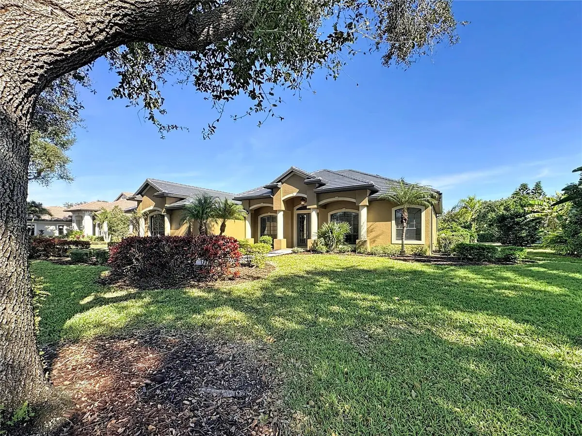 501 169th Court Ne, Bradenton, FL 34212 - Image #1