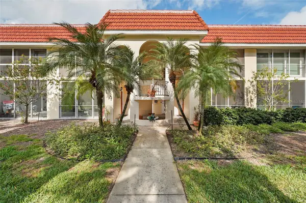 137 Avenida Messina #2, SARASOTA, FL 34242