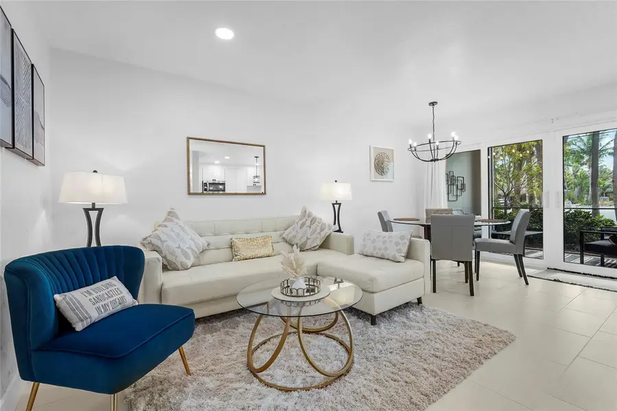 137 Avenida Messina #2, Sarasota, FL 34242 - Image #3