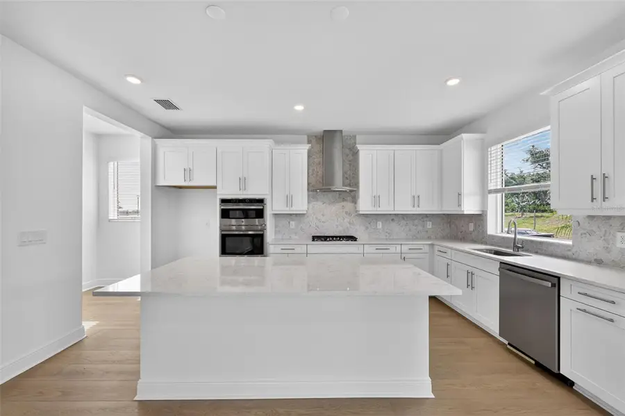 7543 Hawkstone Drive, Sarasota, FL 34241 - Image #2