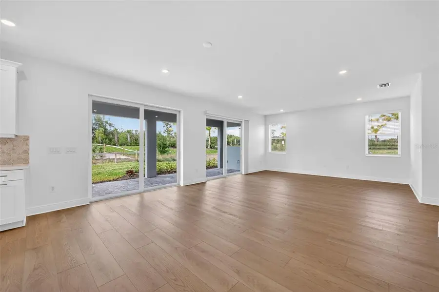 7543 Hawkstone Drive, Sarasota, FL 34241 - Image #3