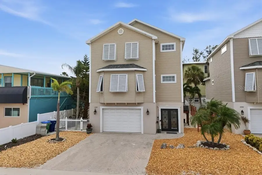 5390 Gulf Drive, Holmes Beach, FL 34217 - Image #3