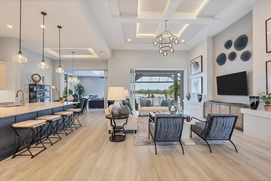 8477 Pavia Way, Lakewood Ranch, FL 34202 - Image #2